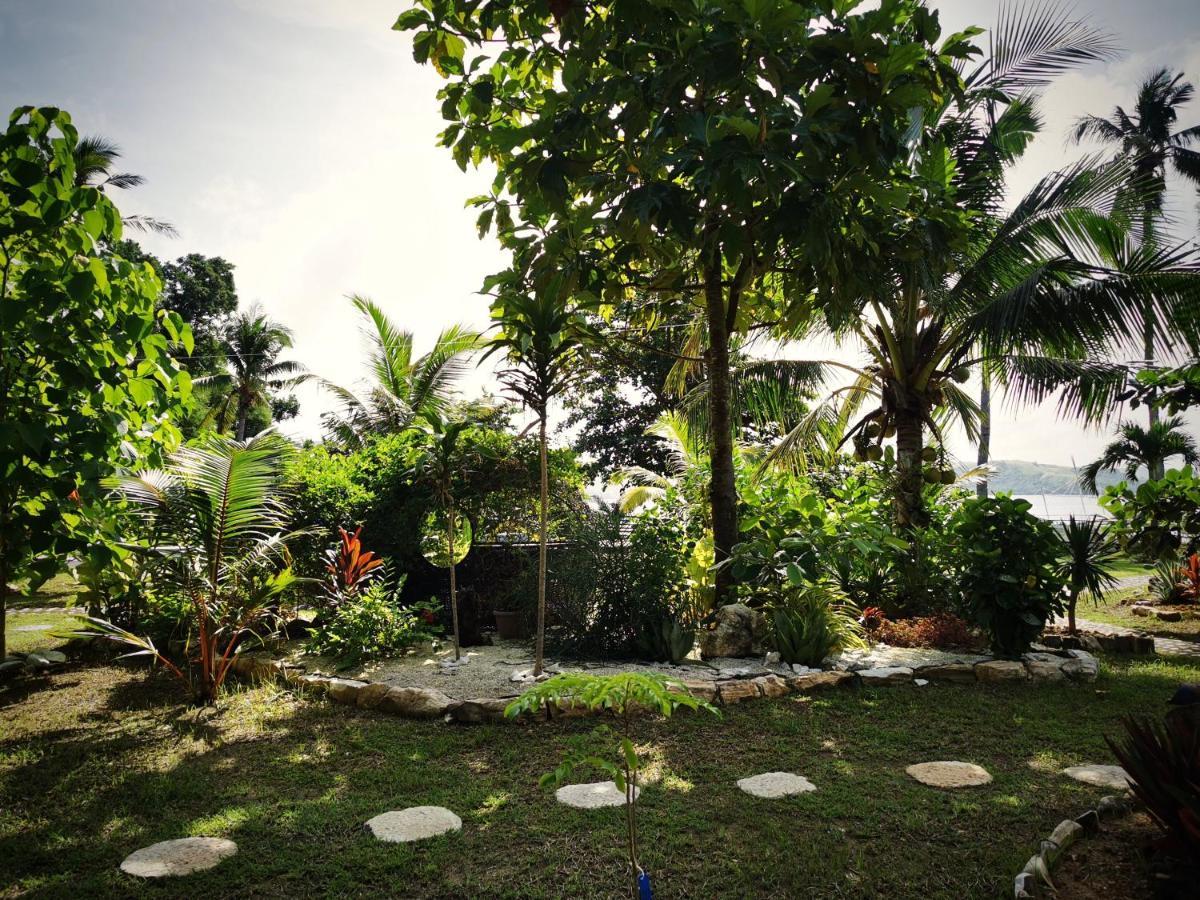 Sunset Cove Beach & Dive Resort Romblon Esterno foto