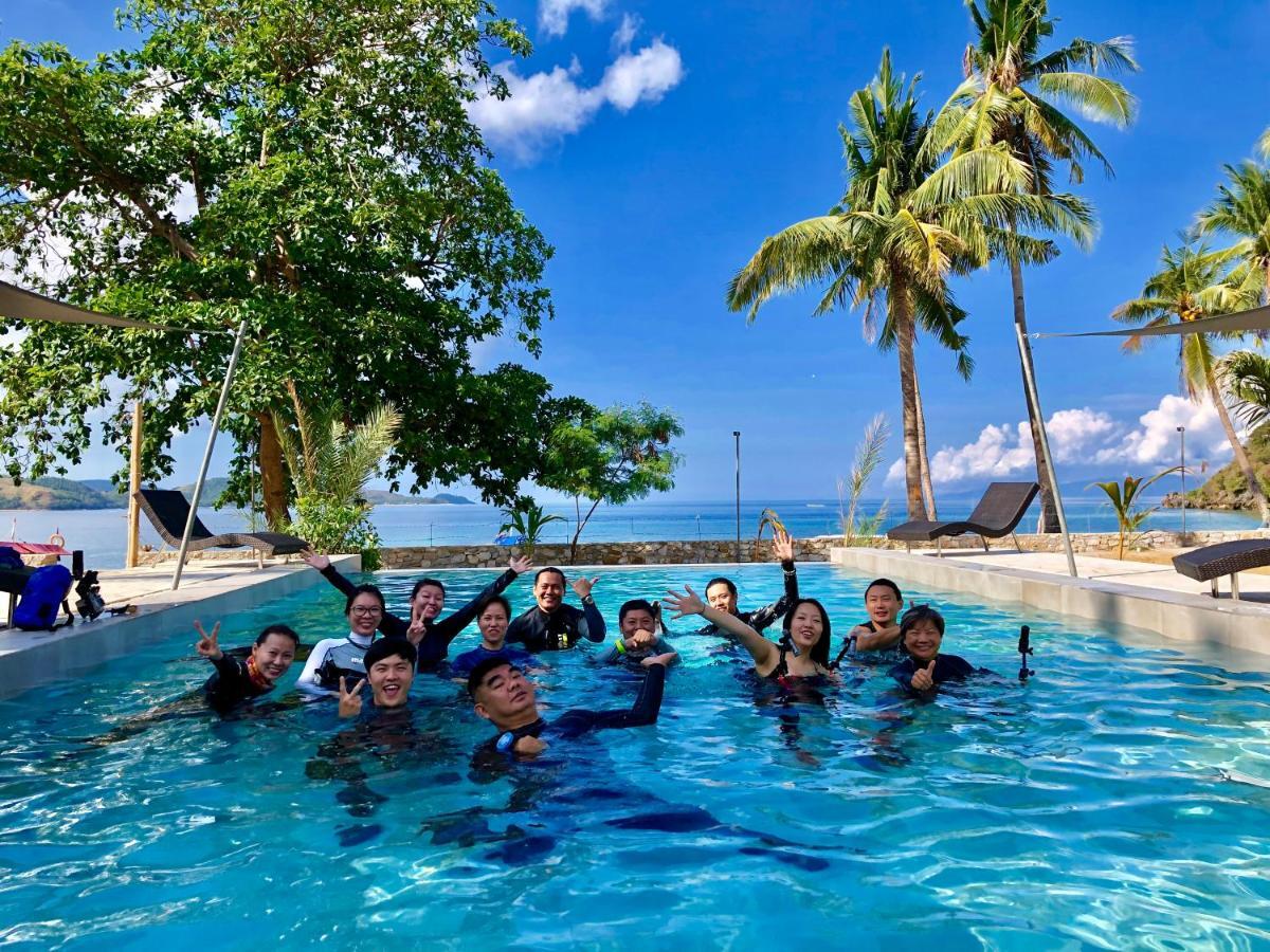 Sunset Cove Beach & Dive Resort Romblon Esterno foto